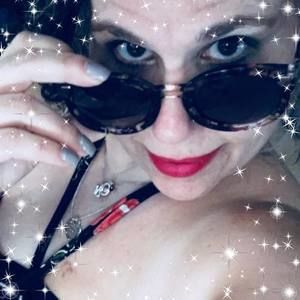 Meet your Posher, Sandra